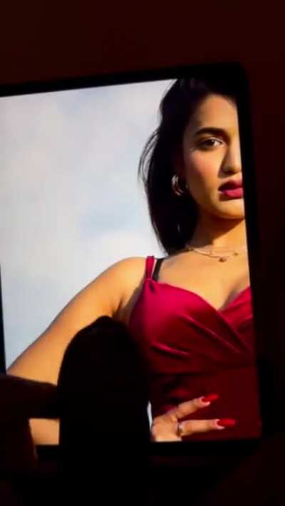 Gima ashi broad armpits gets my load… uff