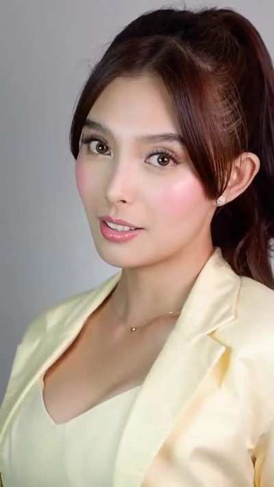 Analyn Barro