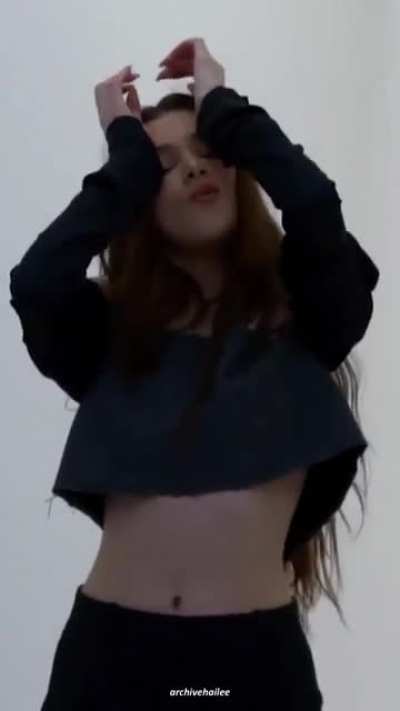 Underboob 🤤