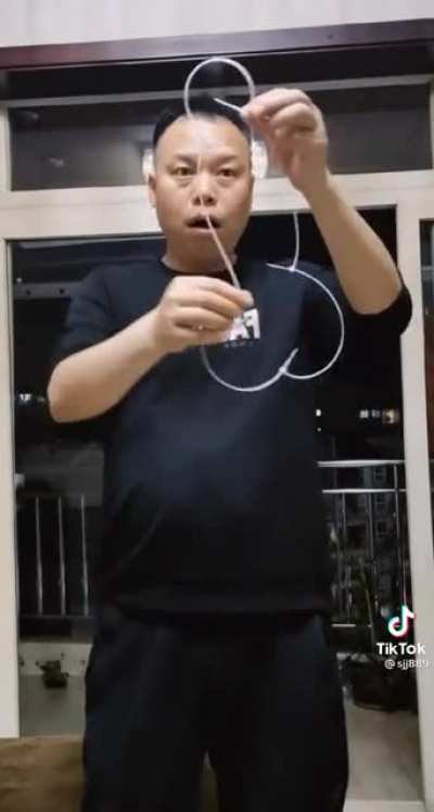 Impressive shape manipulation