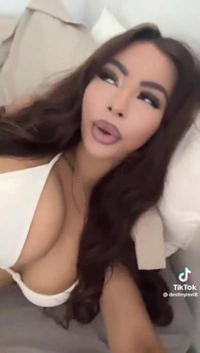 Destinylevi8 ✨️