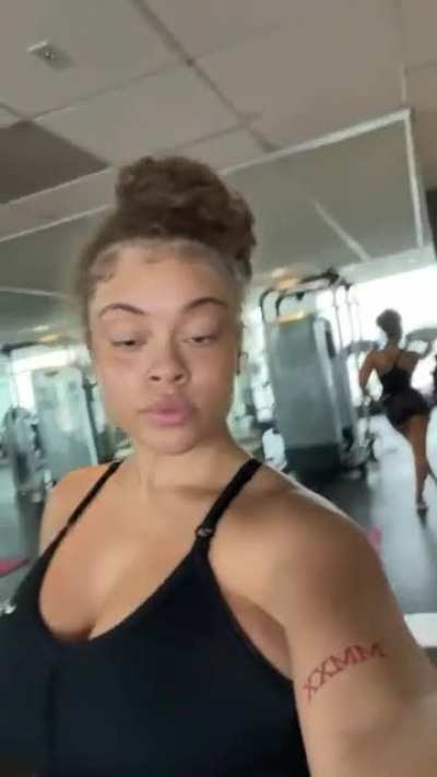 At the gym 😍