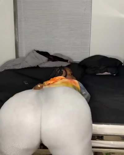 @_big<wbr>booty<wbr>jakey<wbr>rria