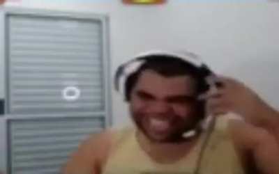 R/fridaynightfunkin users after the 3948th low effort meme made with a png and a bit of text