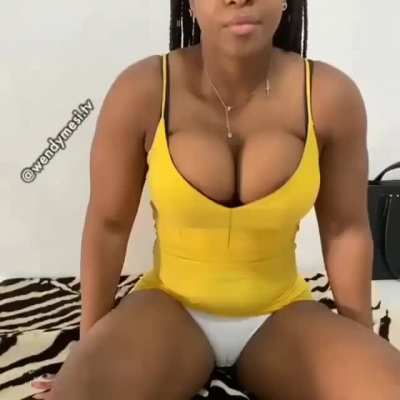 Wendy Mesi's Areola's (partly) Showing 😍😯