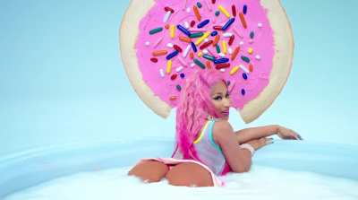 Nicki Minaj is a mf goddess