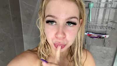 21[F4M] Hit the up arrow & i'll send an instaant nude . Looking for Video Sexting & Meetup. T.elegram💕 lexilore99
