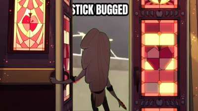 Charlie receive a surprise at the door