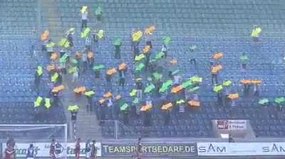 The crowd tells footballers where to shoot