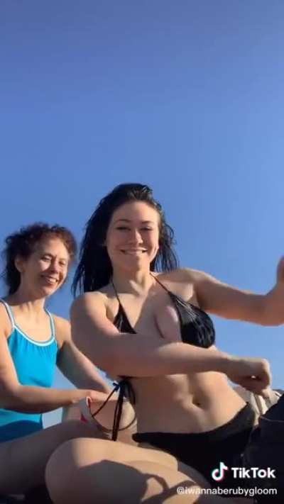bikini