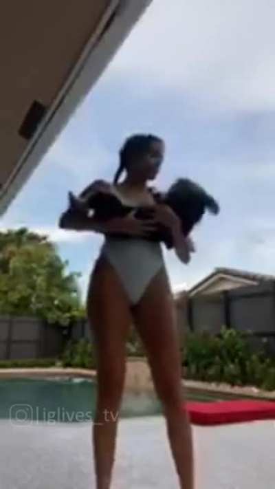 Malu Trevejo | Instagram Live Stream | 10 September 2020