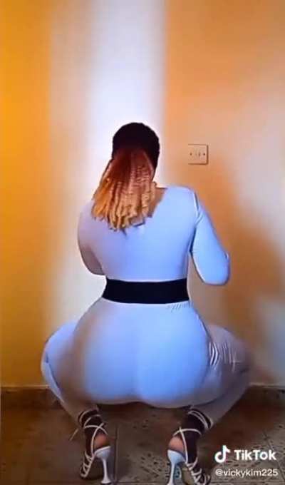 🍑🍑😛😋