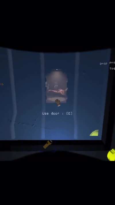 Don't look at the monster 
