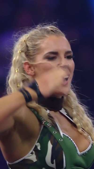 Lacey Evans