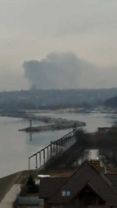 Artillery near Kiev, Ukraine right now