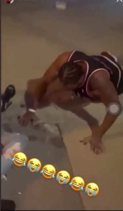 bro really knocked his girl out too😧😧