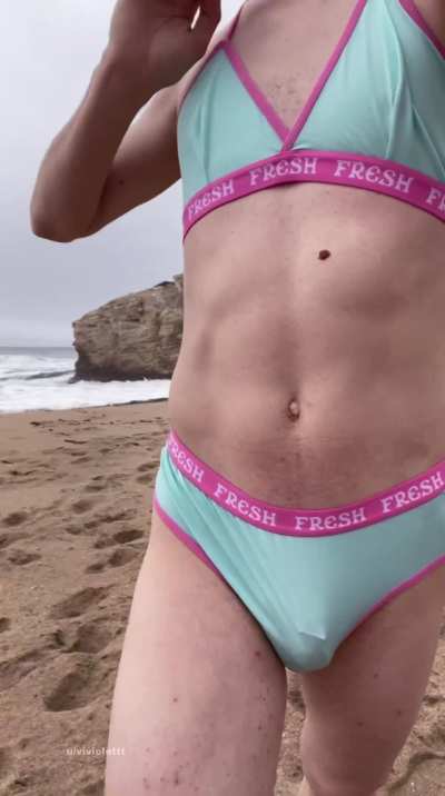 Went to the beach in a bikini for the first time! (With a little surprise 👀)