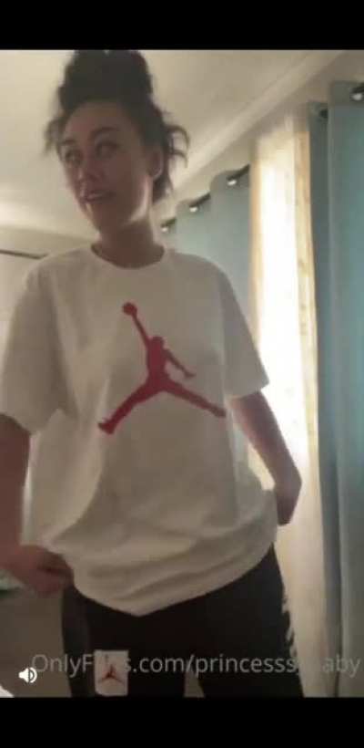 🤤