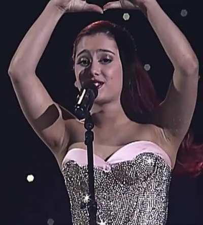 Ariana grande 