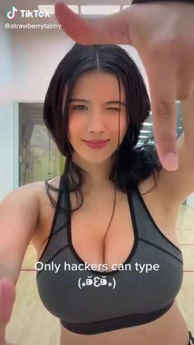 And shes live on twitch RIGHT NOW