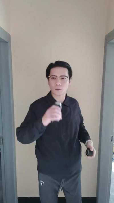 抖音一博主<wbr>恶意对比台<wbr>湾领导与大<wbr>陆领导