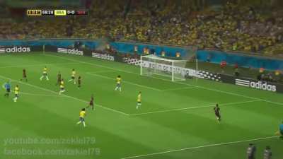 9 years ago Brazil won this historic match against Germany and proceeded to win its 6th World Cup at home
