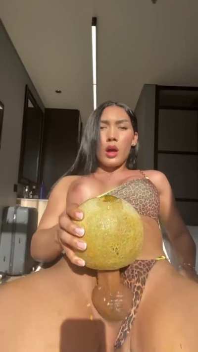 who wants to be my honey melon?