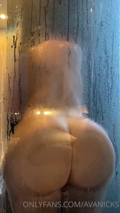 Ava Nicks GIF