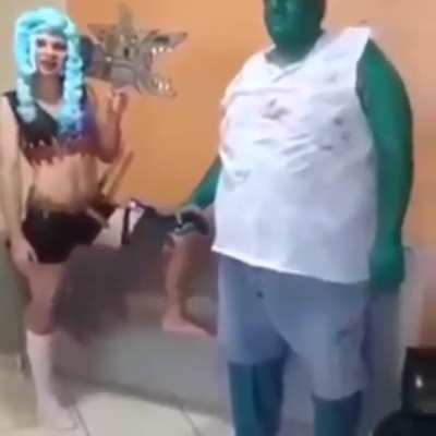 Mundo esmaga!