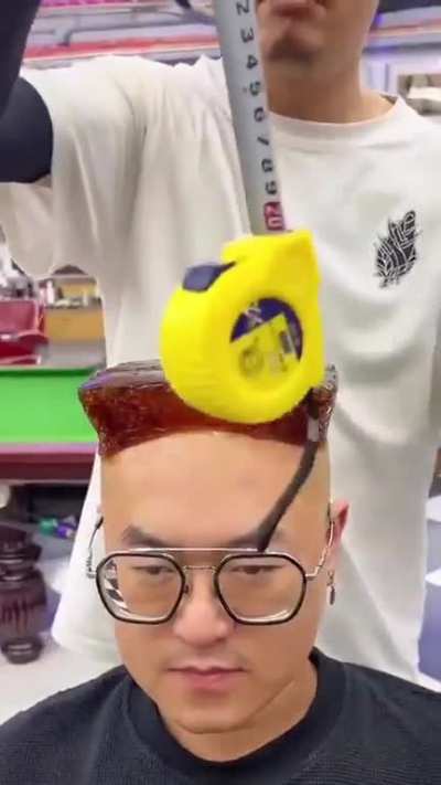 Con el cabello no se estudia 💀🥴