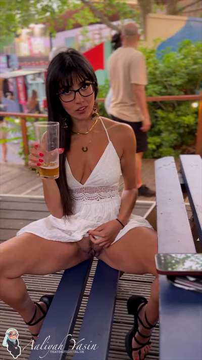 I love flashing my Pakistani pussy whenever I can