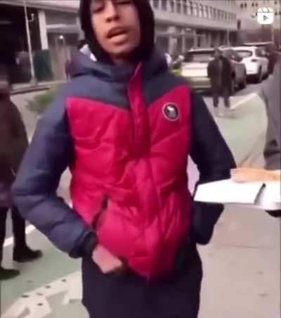 Elmo voice is crazy 😳🤣🤣