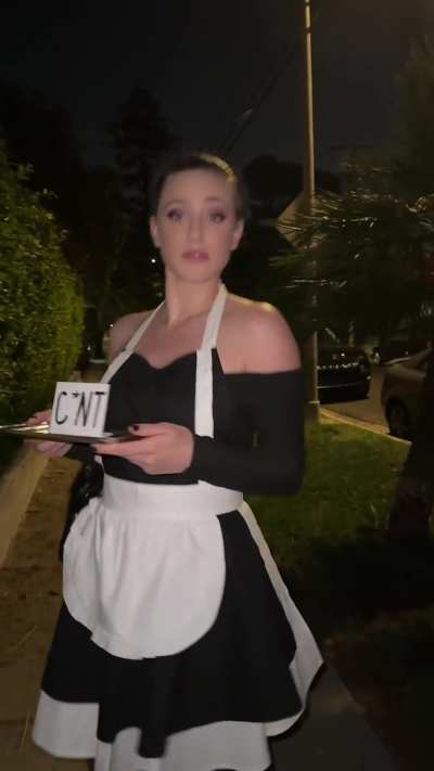 Lili Reinhart