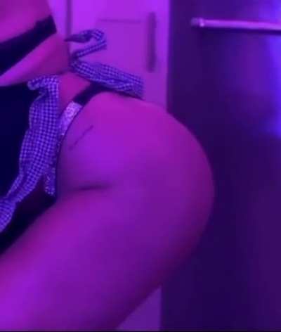 Shit got deleted for some reason smh but had to bring to up close you feel me;)
