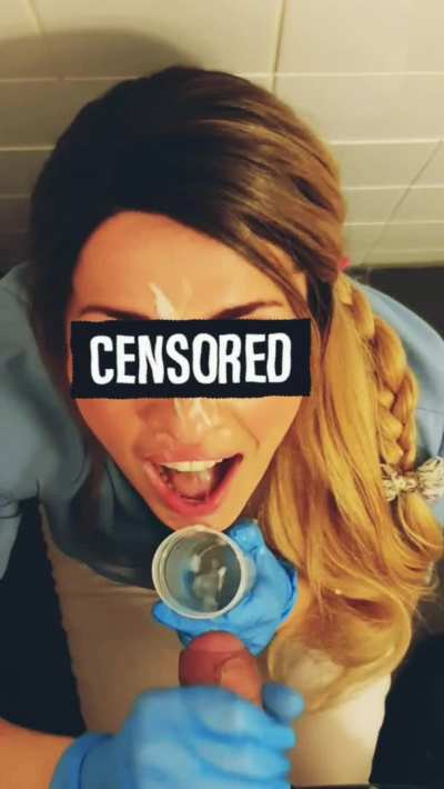 We got CAUGH<wbr>T..In<wbr>terru<wbr>pted cumshot facial at the sperm bank