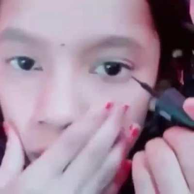 She’s an Eyeliner