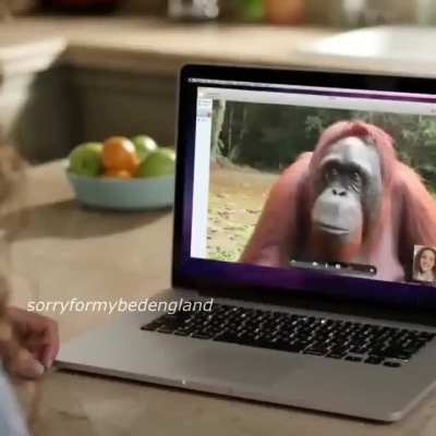 Gülüyorum ama üzülmem gerekti