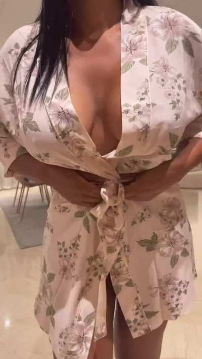 42yo and Kinda insecure about my body… Am I still creampie material ? OC