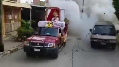 Olha a explosão