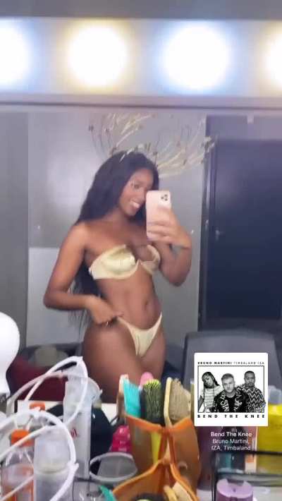 Iza