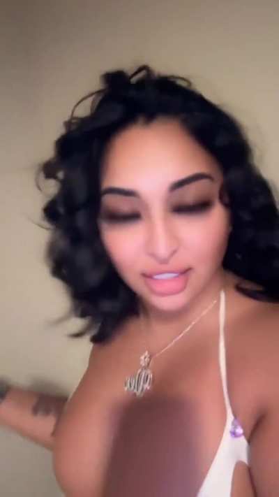 Keepingupwithvee 