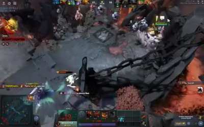 Nade absolutamente nadie, el dylan jugando dota 2 xd
