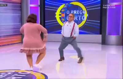 Mais um momento 