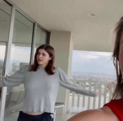 Braless - GIF