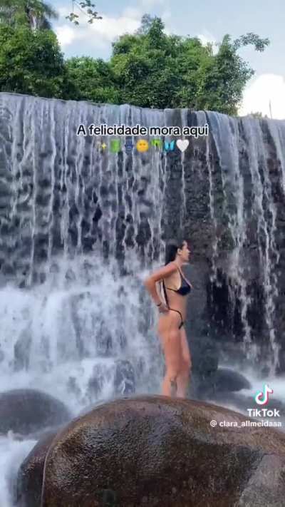 @clara_allmeidaaa