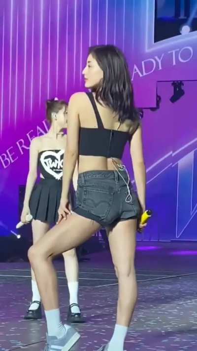 240206 Jihyo