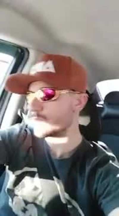 Maldito seja o indivíduo que causar algum dano a esse ser