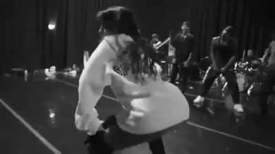 Little twerk