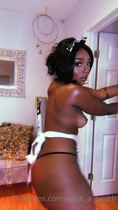 Naughty Maid 🍫🍫🤤🤤