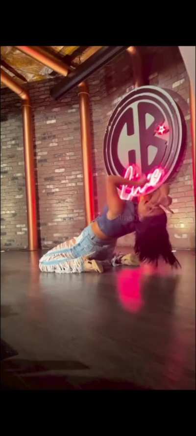 Nikki Bella dances